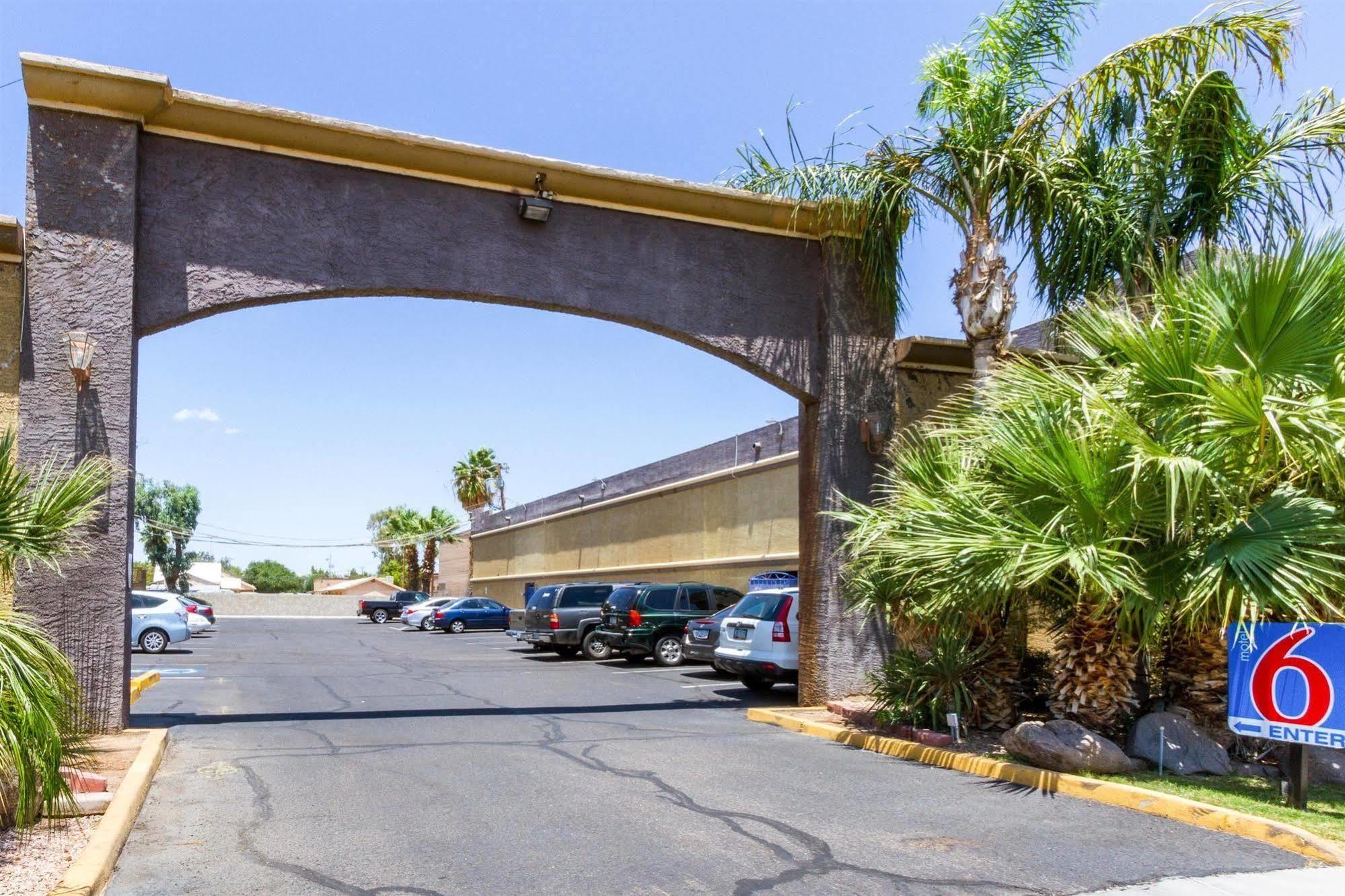 Motel 6 Glendale Phoenix Extérieur photo