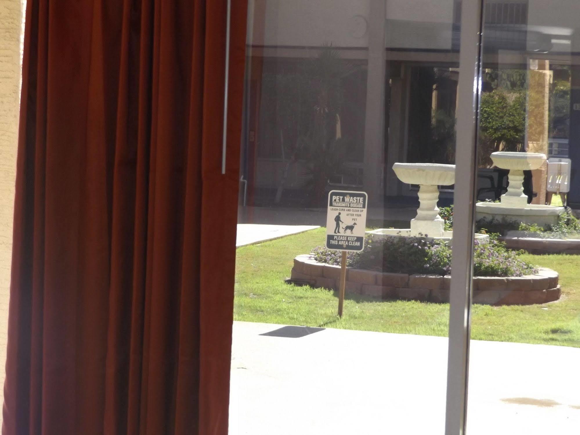 Motel 6 Glendale Phoenix Extérieur photo
